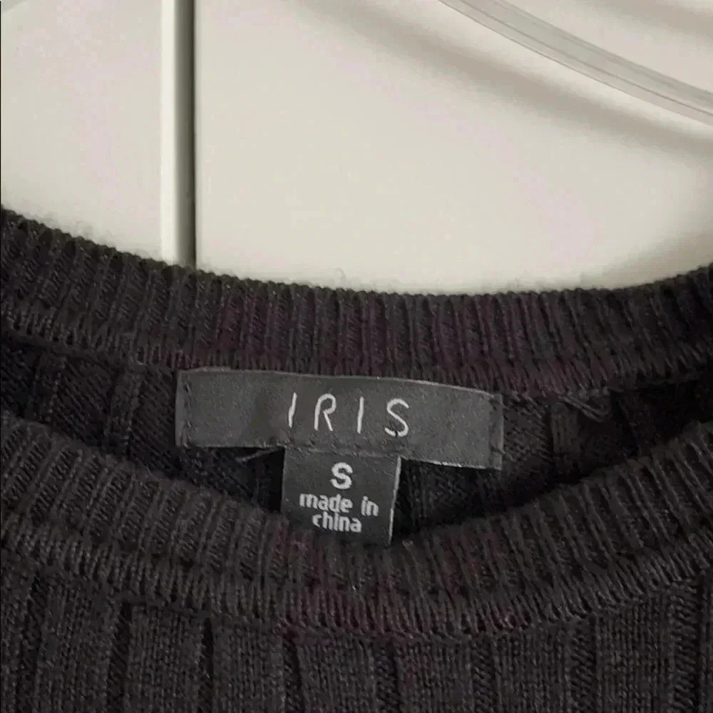 Iris Basic Ribbed Knit Top​​ - Picture 6 of 10